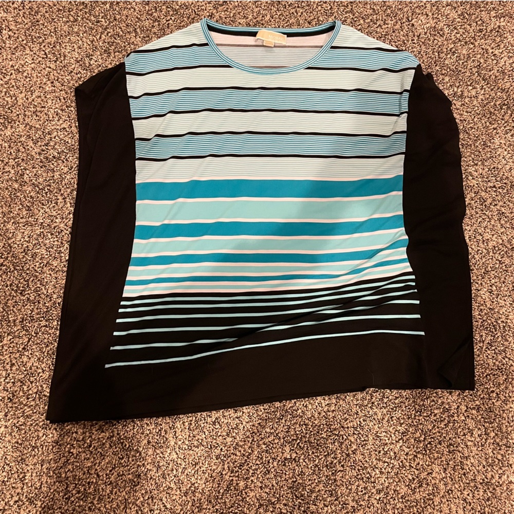 short sleeve blouse